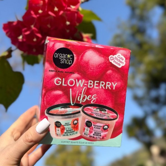 ORGANIC SHOP GLOW-BERRY VIBES BEAUTY SET (BODY SCRUB 250 ML+ BODY MOUSSE 250 ML)